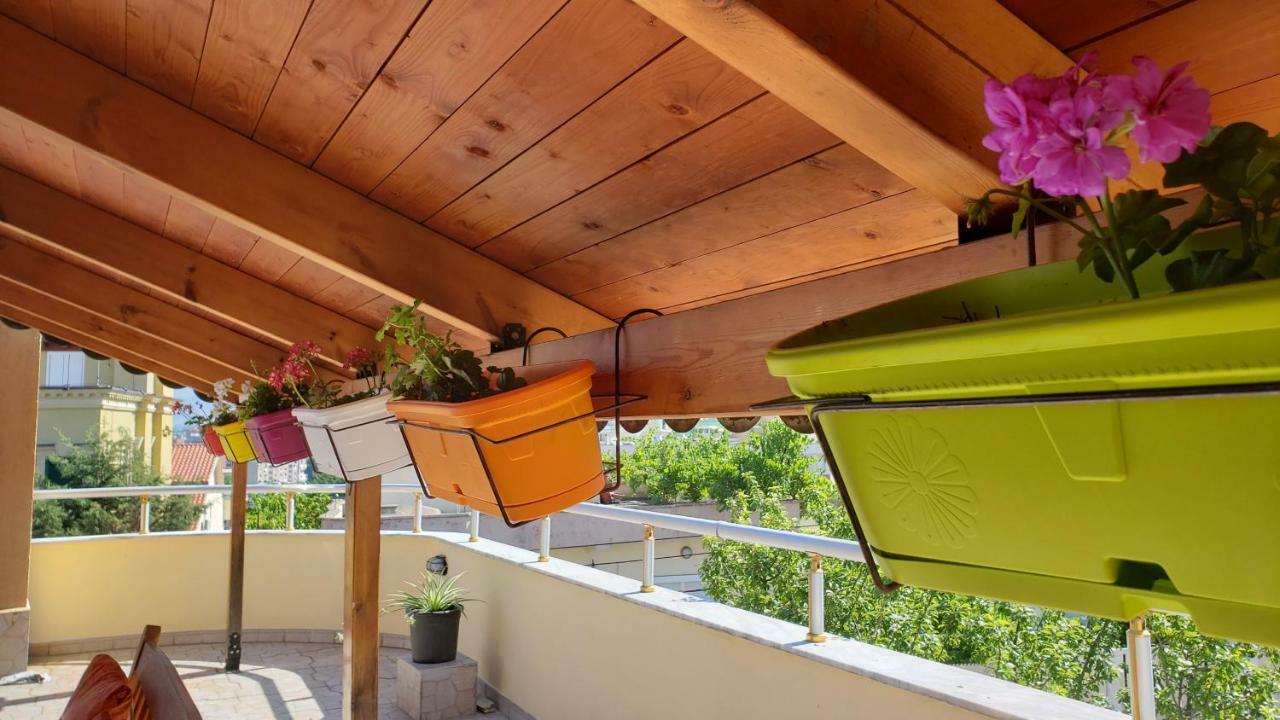 Apartamento Friends Terrace Tirana Exterior foto