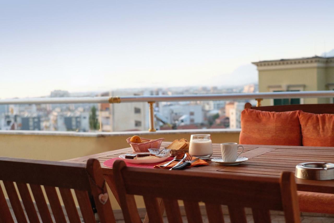 Apartamento Friends Terrace Tirana Exterior foto